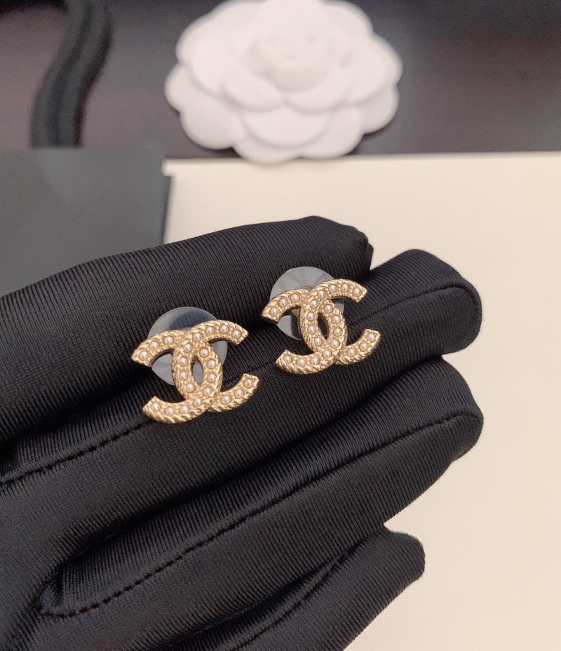 Ch**el earrings
